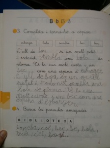 Molts dels exercicis que he fet en català i castellà donaven molta importància a la repetició i a la còpia.